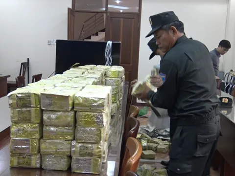 Bắt giữ nhóm đối tượng buôn 300kg ma túy xuyên quốc gia