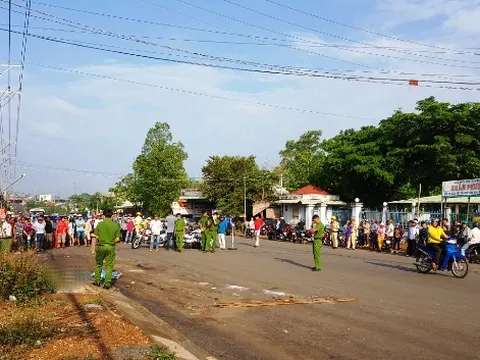 Xác minh thông tin con gái nuôi cuộn thi thể mẹ trong chiếu rồi bỏ tại bãi rác