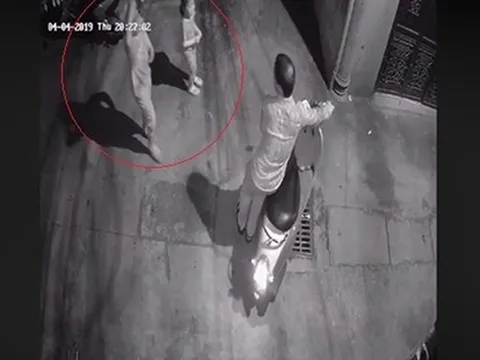 Bé gái 10 tuổi nghi bị sàm sỡ trong ngõ vắng ở Hà Nội