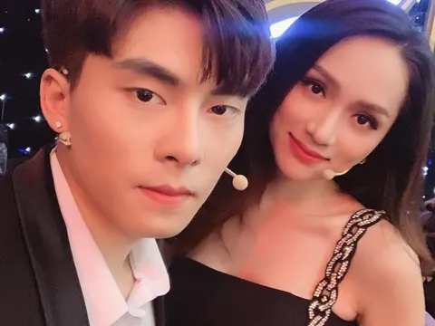 Hương Giang suýt xoa trước màn lột đồ của trai đẹp