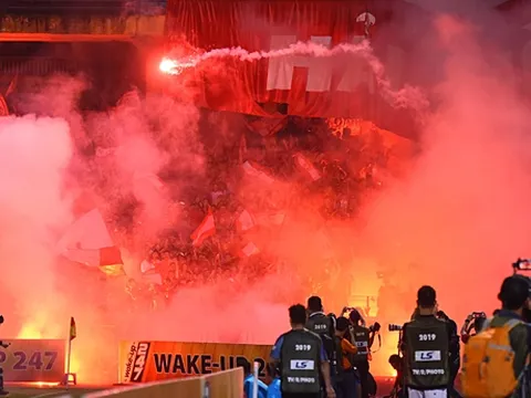 Sau vụ CĐV Hải Phòng đốt pháo sáng, Hà Nội FC xin VFF gỡ án treo sân