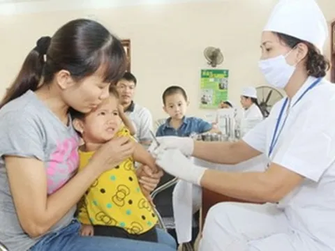 Từ tháng 5, thêm 1 loại vaccine 5 trong 1 được tiêm miễn phí