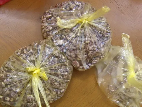 Bắt giữ hai 'nữ quái' Quảng Ninh bán đỗ ngự giá 'cắt cổ'