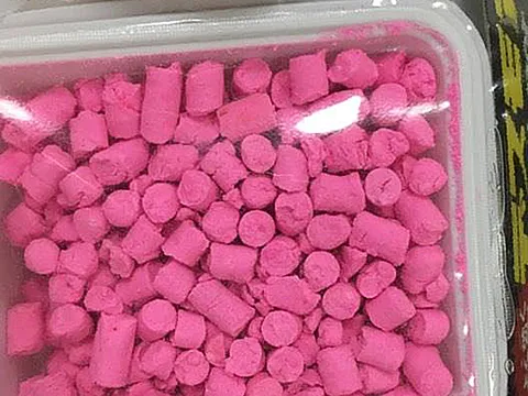 Cấp cứu thành công người đàn ông uống nhầm thuốc chuột có hình dạng giống viên kẹo