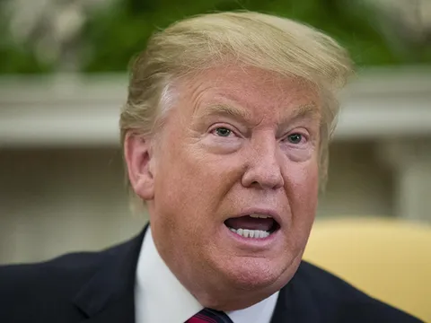 TT Trump yêu cầu tiếp tục đánh thuế lên 300 tỉ USD hàng Trung Quốc