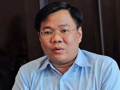 Đi nước ngoài hơn 100 ngày trong 2 năm, ông Tề Trí Dũng làm được gì?