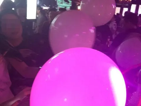 Bóng cười bị cấm sử dụng tại các tụ điểm vui chơi, giải trí