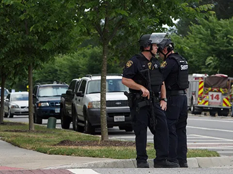 Xả súng ở Mỹ, ít nhất 11 người chết