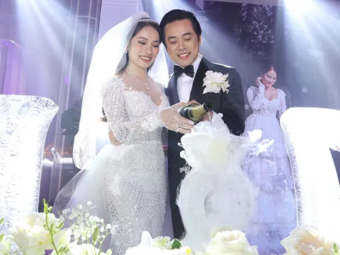 Dàn sao 'khủng' đến dự đám cưới Dương Khắc Linh và vợ kém 13 tuổi