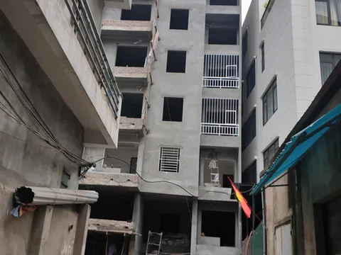 P.Xuân Đỉnh: Hiểm họa chung cư mini, chính quyền không biết?