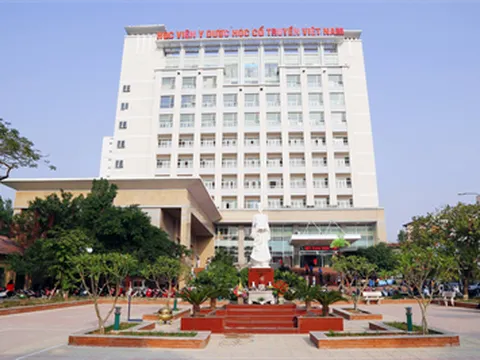 Học viện Y Dược học cổ truyền VN: Làm cách nào để trở thành Bác sĩ nội trú?