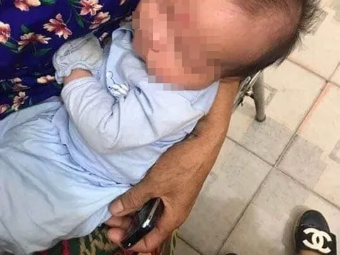 Bé trai 2 tháng tuổi bị bỏ rơi với lời nhắn 'Con đừng hận mẹ'