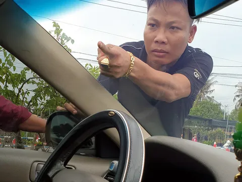 Bắt thêm đàn em của  Giang '36' vụ vây xe công an