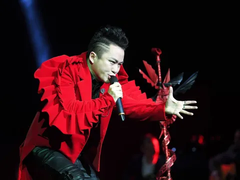 Tùng Dương: Ca khúc 'Sắc màu' sẽ được phối khí tràn ngập màu sắc lễ hội