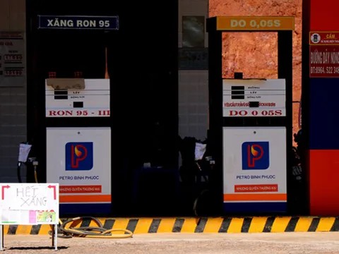 Bộ Công an: Xăng giả của Trịnh Sướng có thể gây hỏng xe