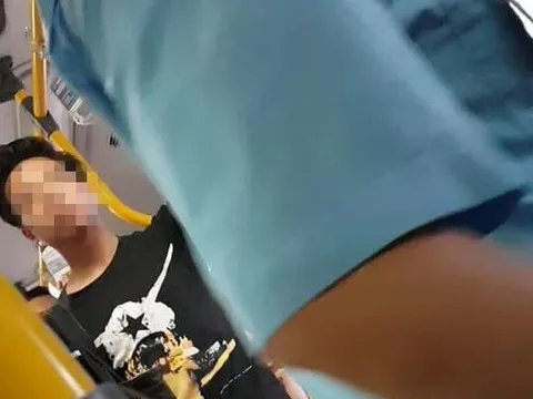 Nam thanh niên thủ dâm trên xe buýt đã từng bị xử phạt về hành vi tương tự