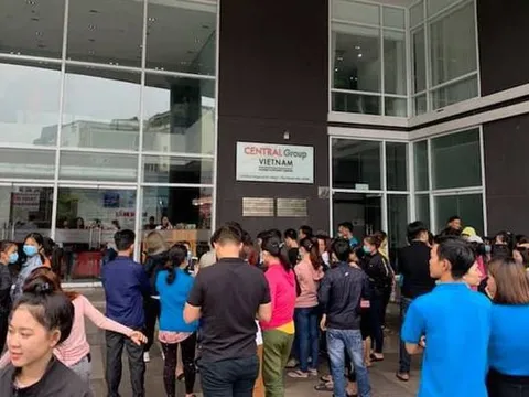 Dừng nhập hàng may mặc Việt kể từ tháng 7, Big C nói gì?