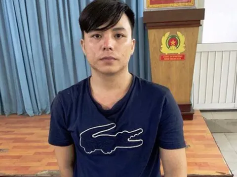 Cướp iPad, gã nghiện quay lại nhà nạn nhân hỏi mật khẩu