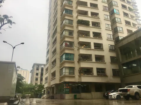 Nghi vấn bảo vệ chung cư ở Hà Nội sàm sỡ 2 bé gái trong thang máy