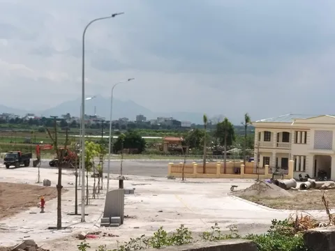 DA đấu giá làng nghề thôn Hạ thi công khi chưa thông qua Nghị quyết HĐND?