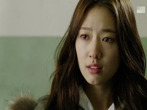 Cứ tưởng làm mẹ đơn thân sẽ khổ lắm ai dè lấy nhầm chồng còn khổ hơn nghìn lần