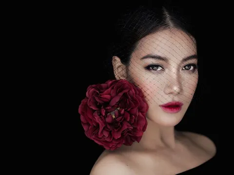 'Đàn bà khôn ngoan giữ sắc, đàn bà dại dột giữ chồng'