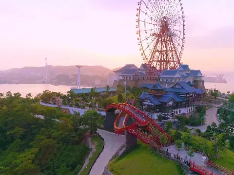 Chào thu sang- giá ngỡ ngàng: Vé chơi công viên chủ đề và công viên nước tại Hạ Long chỉ 100.000 đồng