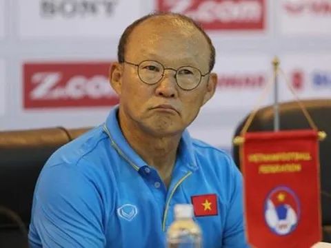 HLV Park Hang-seo công bố danh sách 24 cầu thủ sang Thái Lan, dự vòng loại World Cup 2022