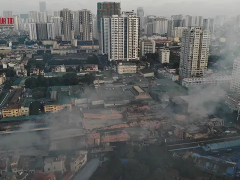 Thủy ngân  trong không khí ở khu vực cháy nhà máy Rạng Đông vượt ngưỡng khuyến cáo từ 10-30 lần