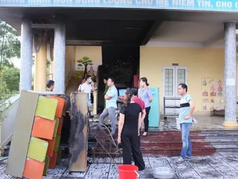 Cháy trường mầm non, cô bình tĩnh đưa hơn 100 học sinh tháo chạy an toàn