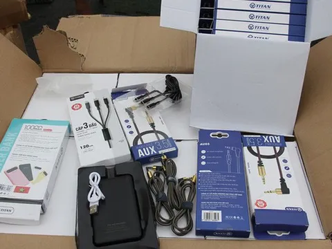 Bắt giữ 1 lô hàng nhập khẩu Trung Quốc gắn nhãn made in Việt Nam