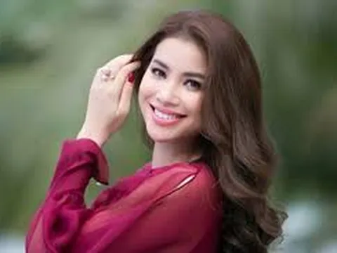 Phạm Hương đáp trả đanh thép trước thông tin bị khán giả Việt quay lưng