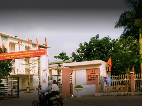 Thạch Bàn: Bãi tập kết VLXD hoạt động gây bức xúc cho người dân