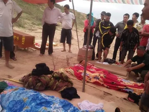 Tìm thấy thi thể 3 học sinh đuối nước trên sông Ngàn Sâu