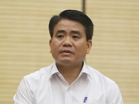 Chủ tịch UBND TP Hà Nội: Cty sông Đà phát hiện nguồn đổ trộm dầu thải nhưng không báo cáo