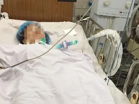 Xăm chân mày làm đẹp, người phụ nữ 65 tuổi hôn mê nguy kịch