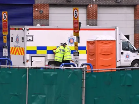 Bộ Ngoại giao lên tiếng về thông tin có nạn nhân người Việt Nam trong vụ 39 người thiệt mạng trong xe tải ở Anh