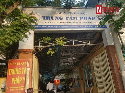 Đã xác định danh tính nữ nạn nhân đi xe đạp bị ô tô Mercedes tông tử vong