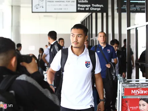 Đồng đội của Văn Lâm là nhân vật thứ 2 tham gia khẩu chiến với HLV Park Hang-seo trên sân Mỹ Đình