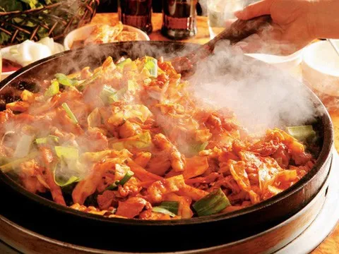 Du lịch Hàn Quốc đón tuyết đầu mùa đừng quên nếm thử 4 món ăn trứ danh này