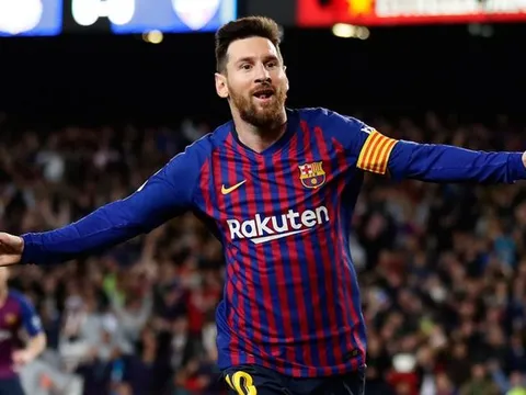 Vượt mặt Ronaldo, Messi lập kỷ lục ấn tượng ở Champions League