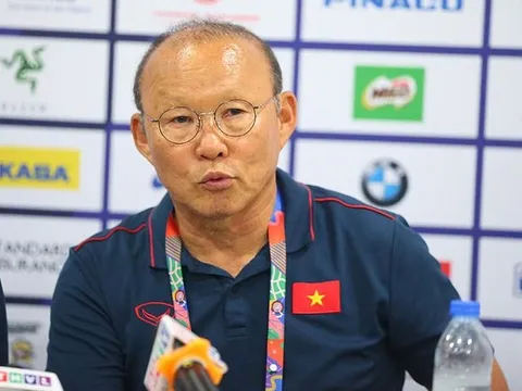HLV Park Hang-seo: 'Sẽ sử dụng 11 cầu thủ tốt nhất đấu Indonesia'