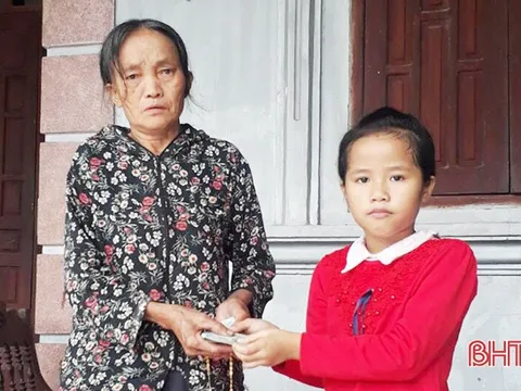 Hà Tĩnh: Học sinh lớp 3 trả lại 11 triệu và 3 chỉ vàng cho người đánh rơi