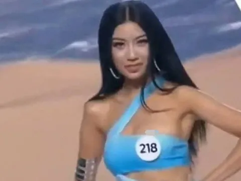 Giám khảo Vũ Thu Phương lên tiếng bênh vực Thúy Vân giữa ồn ào lộ ngực