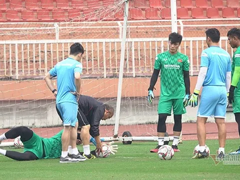 Trăm vàn nỗi lo của thầy Park trước ngày U23 Việt Nam tham dự VCK U23 châu Á