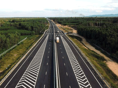 Sắp công bố kết quả sơ tuyển 4 dự án cao tốc Bắc - Nam