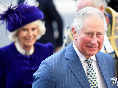 Thái tử Anh ngừng tự cách ly sau 7 ngày dương tính với Covid-19