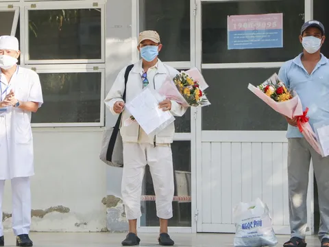 Ninh Thuận: Hai bênh nhân 61 và 67 đã khỏi bệnh và được xuất viện