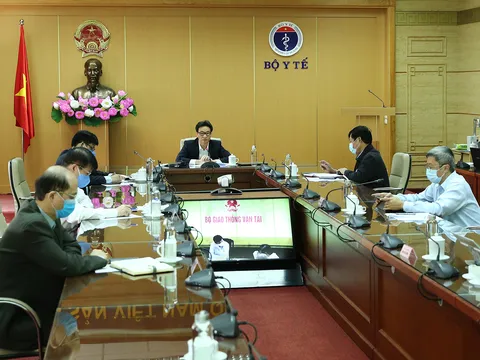 Thống nhất kiến nghị Thủ tướng về việc tiếp tục thực hiện 'cách ly xã hội'