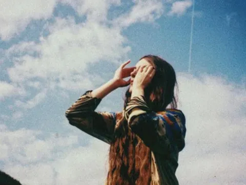 Quá khứ không có gì để làm lại nếu như hiện tại chúng ta đã sống một cuộc sống không hối tiếc!